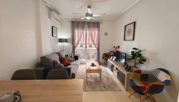 Resale - Wohnung - Algorfa