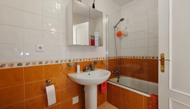 Resale - Wohnung - Algorfa