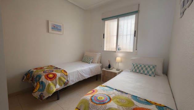 Resale - Wohnung - Algorfa