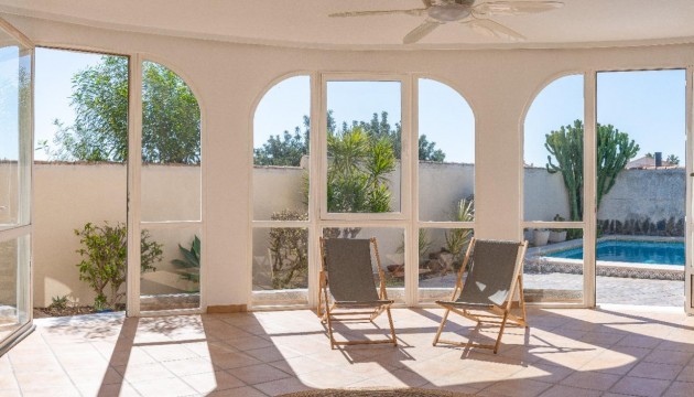 Resale - Villen
 - Orihuela - Playa Flamenca