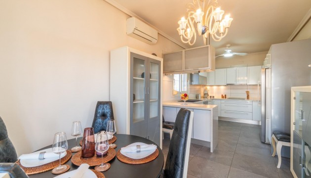 Resale - Villen
 - Orihuela - Playa Flamenca