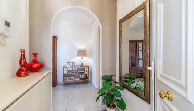 Resale - Villen
 - Orihuela - Playa Flamenca