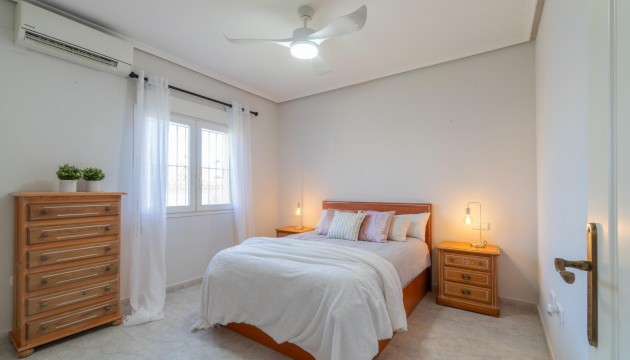 Resale - Villen
 - Orihuela - Playa Flamenca
