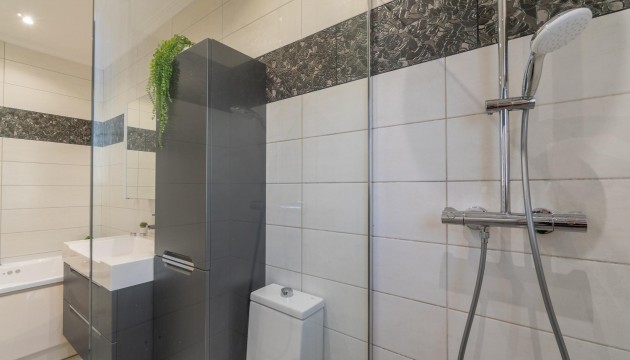 Resale - Villen
 - Orihuela - Playa Flamenca