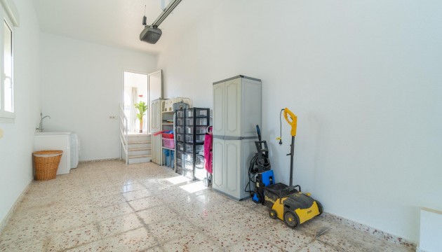 Resale - Villen
 - Orihuela - Playa Flamenca