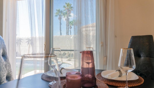 Resale - Villen
 - Orihuela - Playa Flamenca