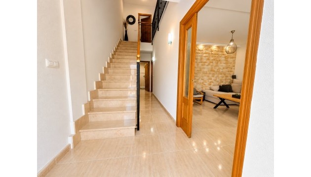 Revente - Townhouse - Daya Nueva