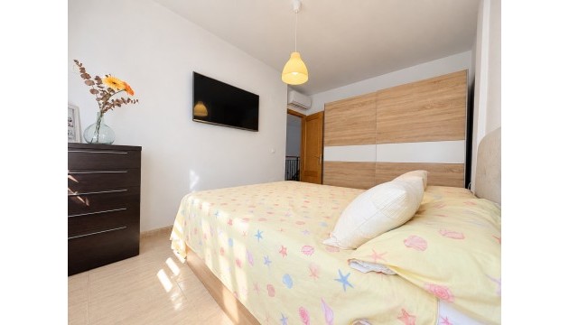 Revente - Townhouse - Daya Nueva