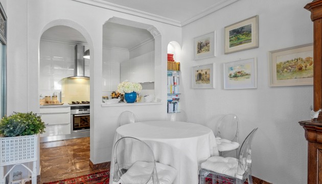 Resale - Townhouse - Villamartin - Costa Blanca