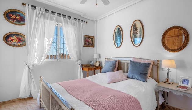 Resale - Townhouse - Villamartin - Costa Blanca