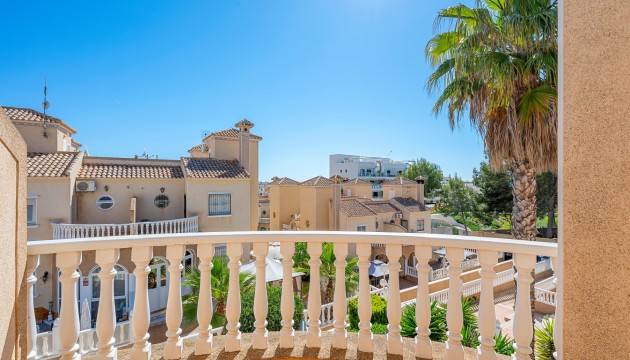 Resale - Townhouse - Villamartin - Costa Blanca