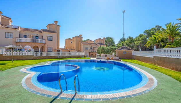 Resale - Townhouse - Villamartin - Costa Blanca
