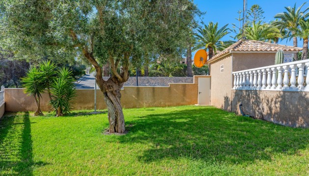 Resale - Townhouse - Villamartin - Costa Blanca