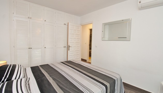 Sale - Townhouse - Villamartin - Villamartín