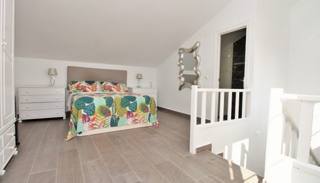 Sale - Townhouse - Villamartin - Villamartín