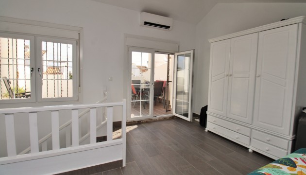Sale - Townhouse - Villamartin - Villamartín