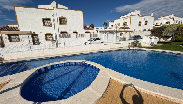 Revente - Townhouse - Orihuela - Entre Naranjos Vistabella