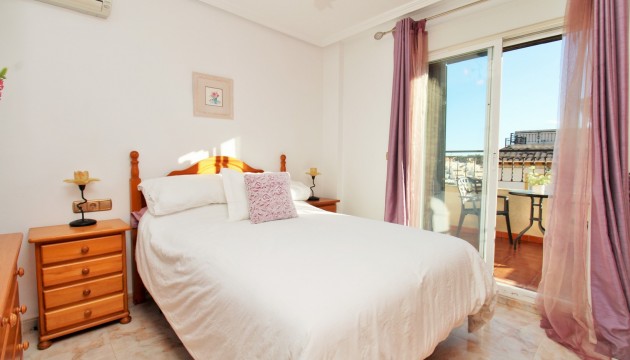 Resale - Townhouse - Villamartin - Villamartín
