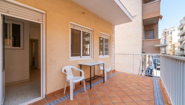 Revente - Appartement - Torrevieja - Habaneras